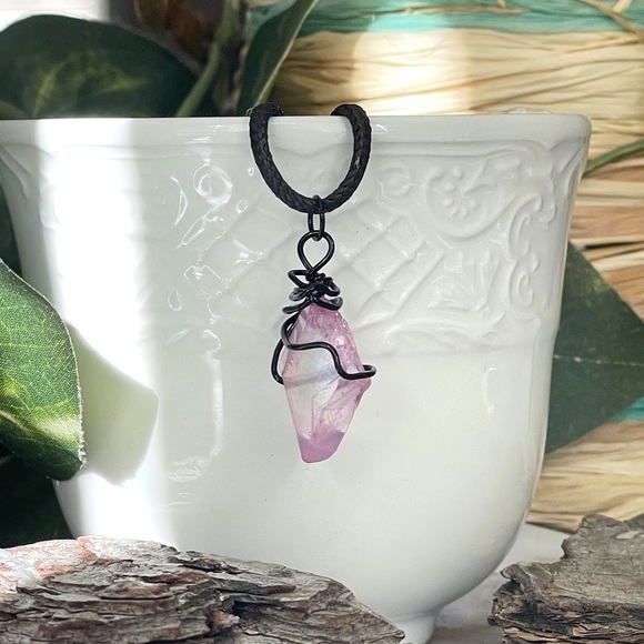 5 For $25💫Tranquility Light Purple Quartz Pendant Necklace - Picture 5 of 6